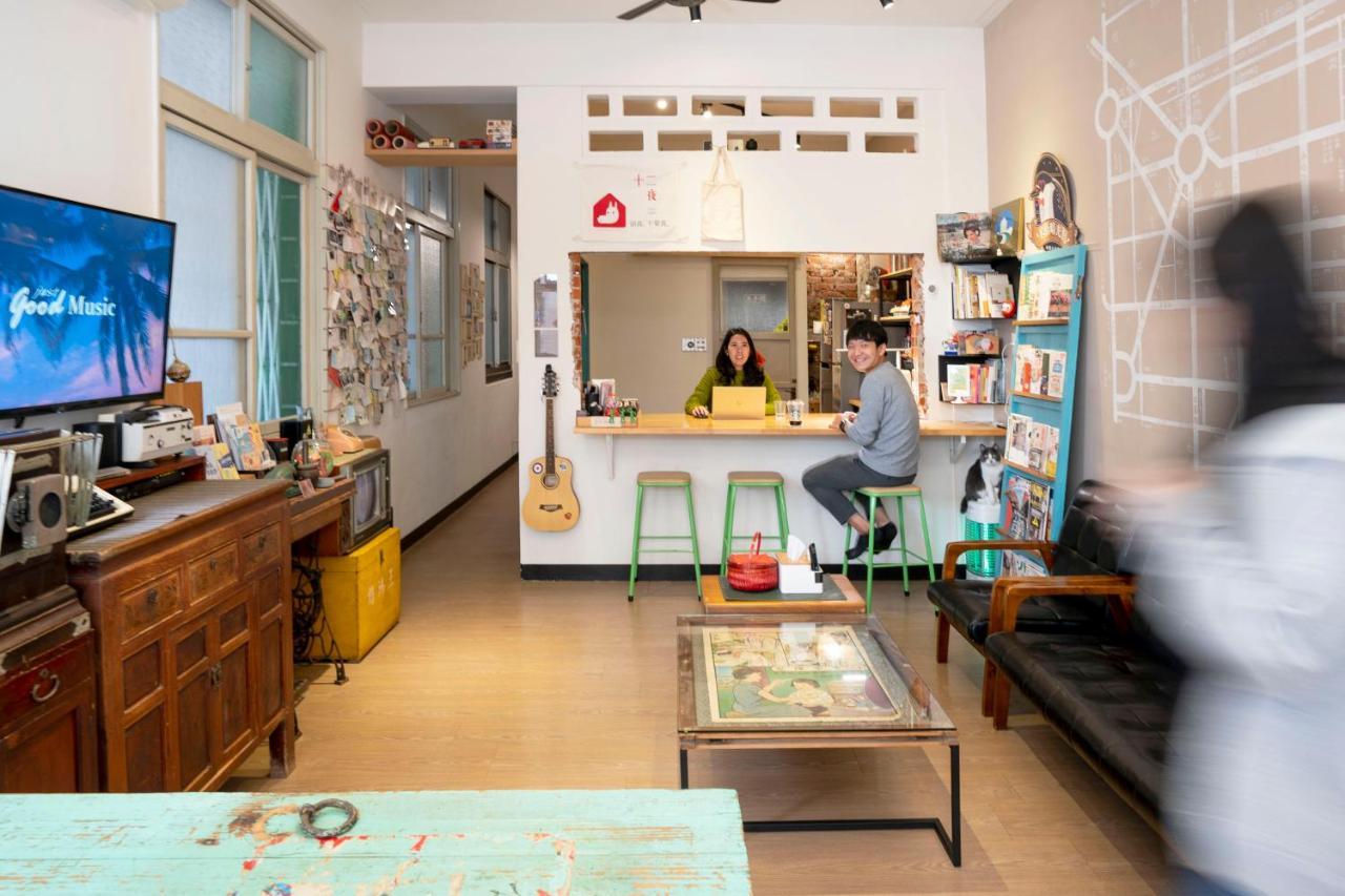 Lento Hostel Tainan Luaran gambar