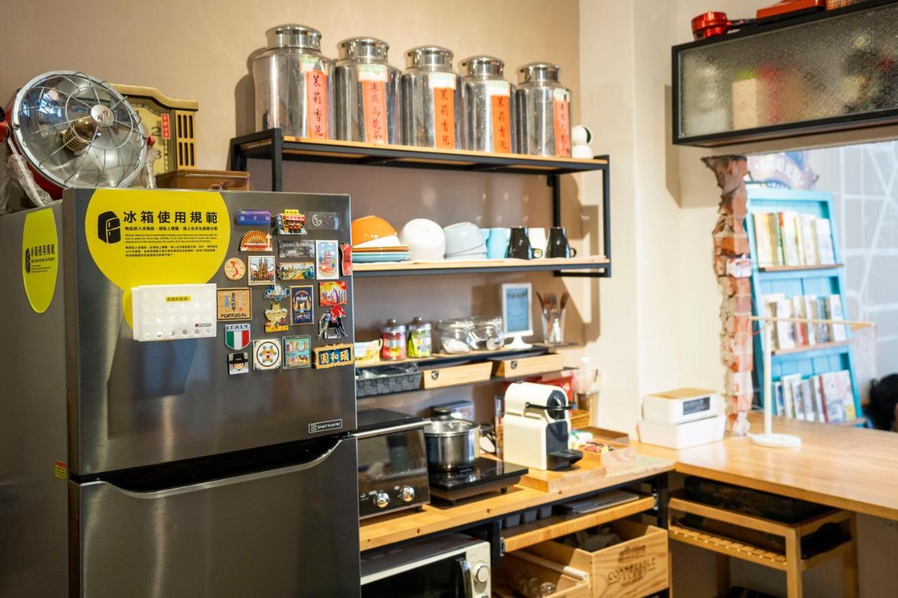 Lento Hostel Tainan Luaran gambar