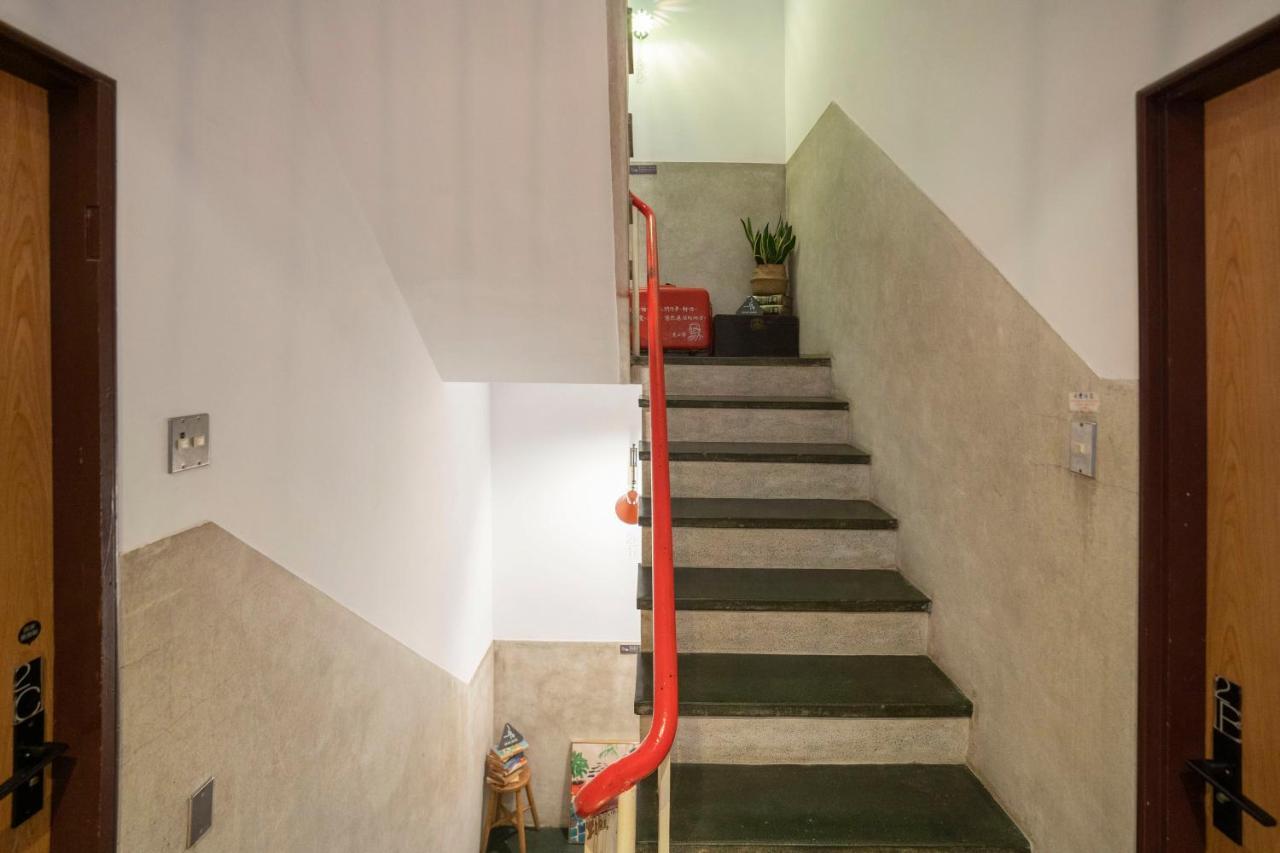 Lento Hostel Tainan Luaran gambar